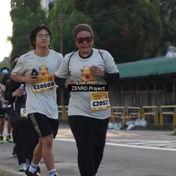 Runner Photo 1397367