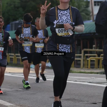 Runner Photo 1397378