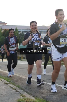 Runner Photo 1397936
