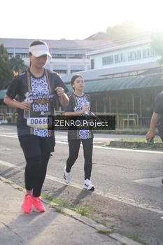 Runner Photo 1398076