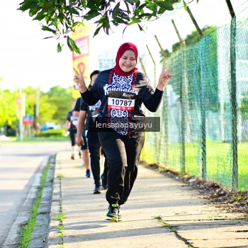 Runner Photo 1398263