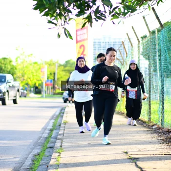 Runner Photo 1398325