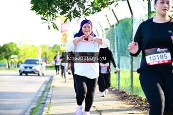 Runner Photo 1398330