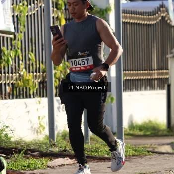 Runner Photo 1399256