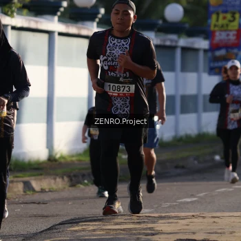 Runner Photo 1399285