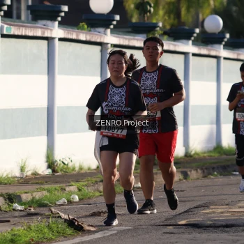 Runner Photo 1399304