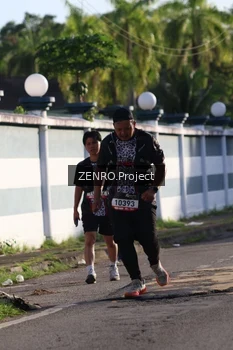 Runner Photo 1399331