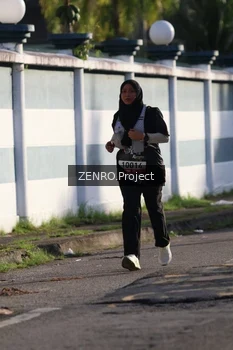 Runner Photo 1399348