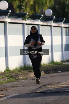 Runner Photo 1399351