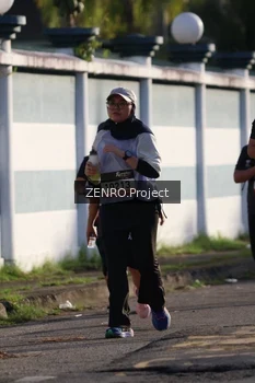Runner Photo 1399360