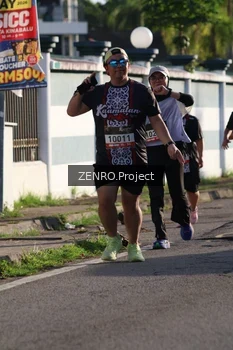 Runner Photo 1399364