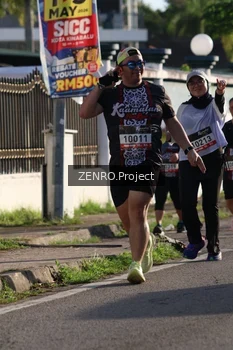 Runner Photo 1399368