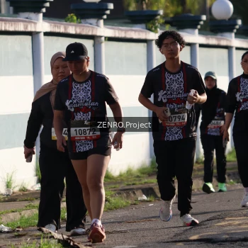 Runner Photo 1399404