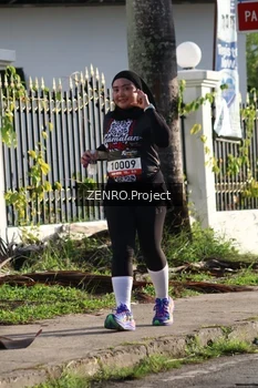 Runner Photo 1399477