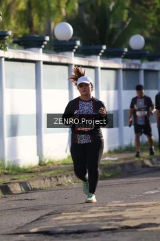 Runner Photo 1399515