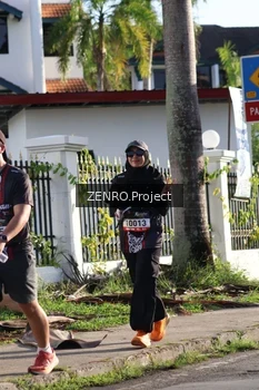 Runner Photo 1399549