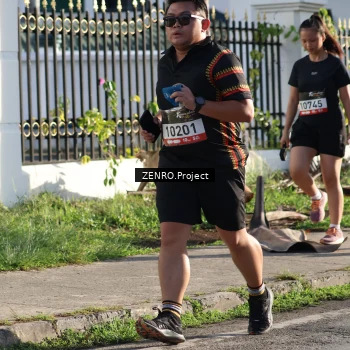 Runner Photo 1399615
