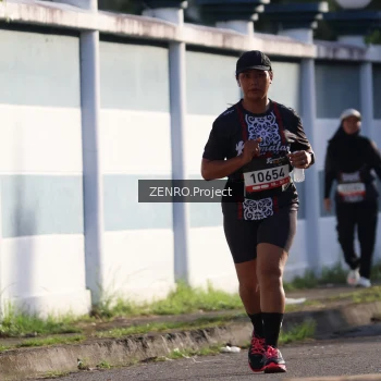 Runner Photo 1399628