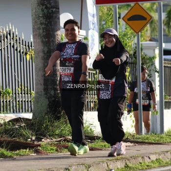 Runner Photo 1399636