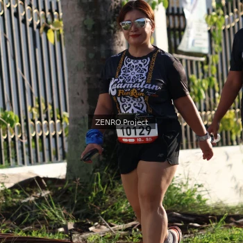 Runner Photo 1399640