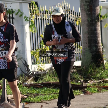 Runner Photo 1399650