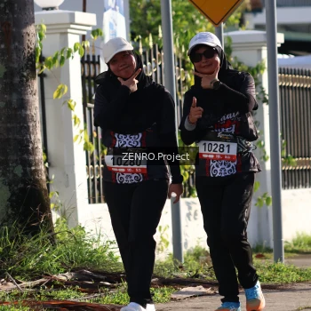 Runner Photo 1399654