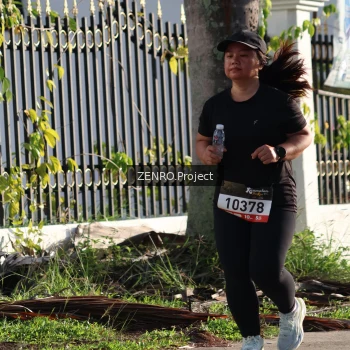 Runner Photo 1399664