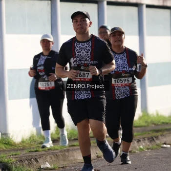 Runner Photo 1399730