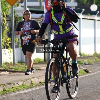 Runner Photo 1399741