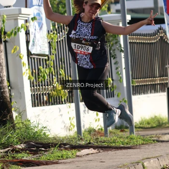 Runner Photo 1399761