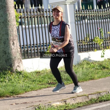 Runner Photo 1399772