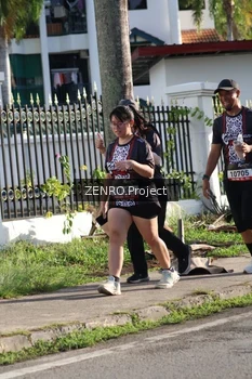 Runner Photo 1399784