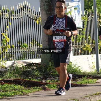 Runner Photo 1399786