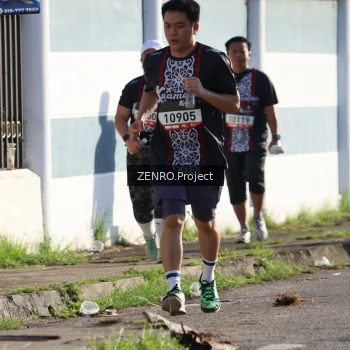 Runner Photo 1399809