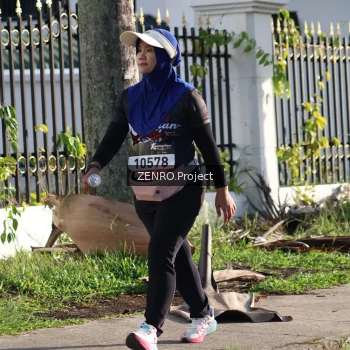 Runner Photo 1399833
