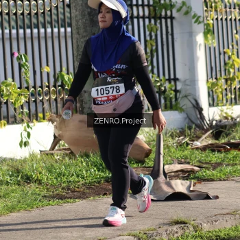 Runner Photo 1399834