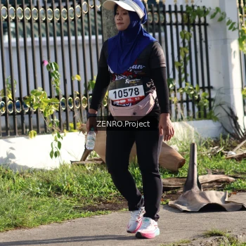 Runner Photo 1399835