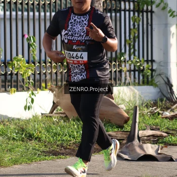 Runner Photo 1399839
