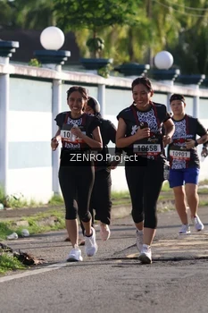 Runner Photo 1399892