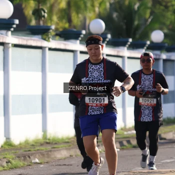 Runner Photo 1399896