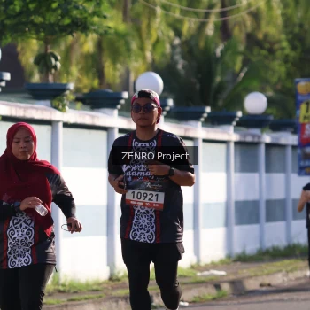 Runner Photo 1399904