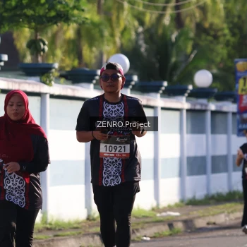 Runner Photo 1399906