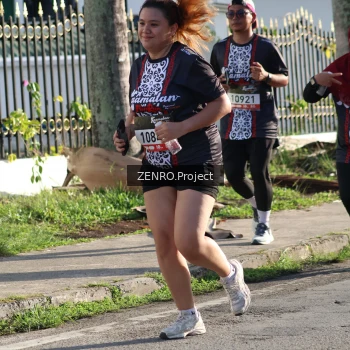 Runner Photo 1399909