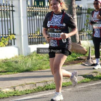 Runner Photo 1399913