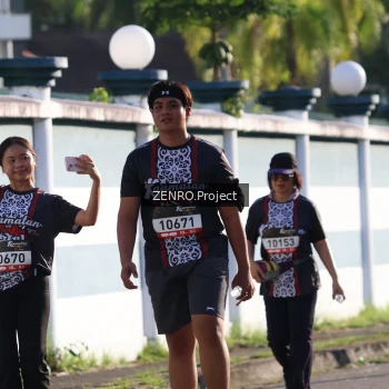 Runner Photo 1399925