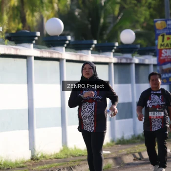 Runner Photo 1399928