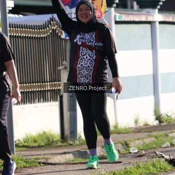 Runner Photo 1399938