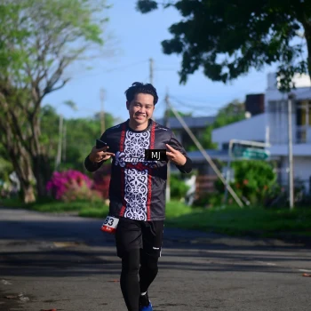 Runner Photo 1400545