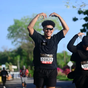 Runner Photo 1400580