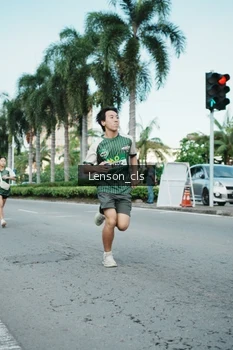 Runner Photo 1401557
